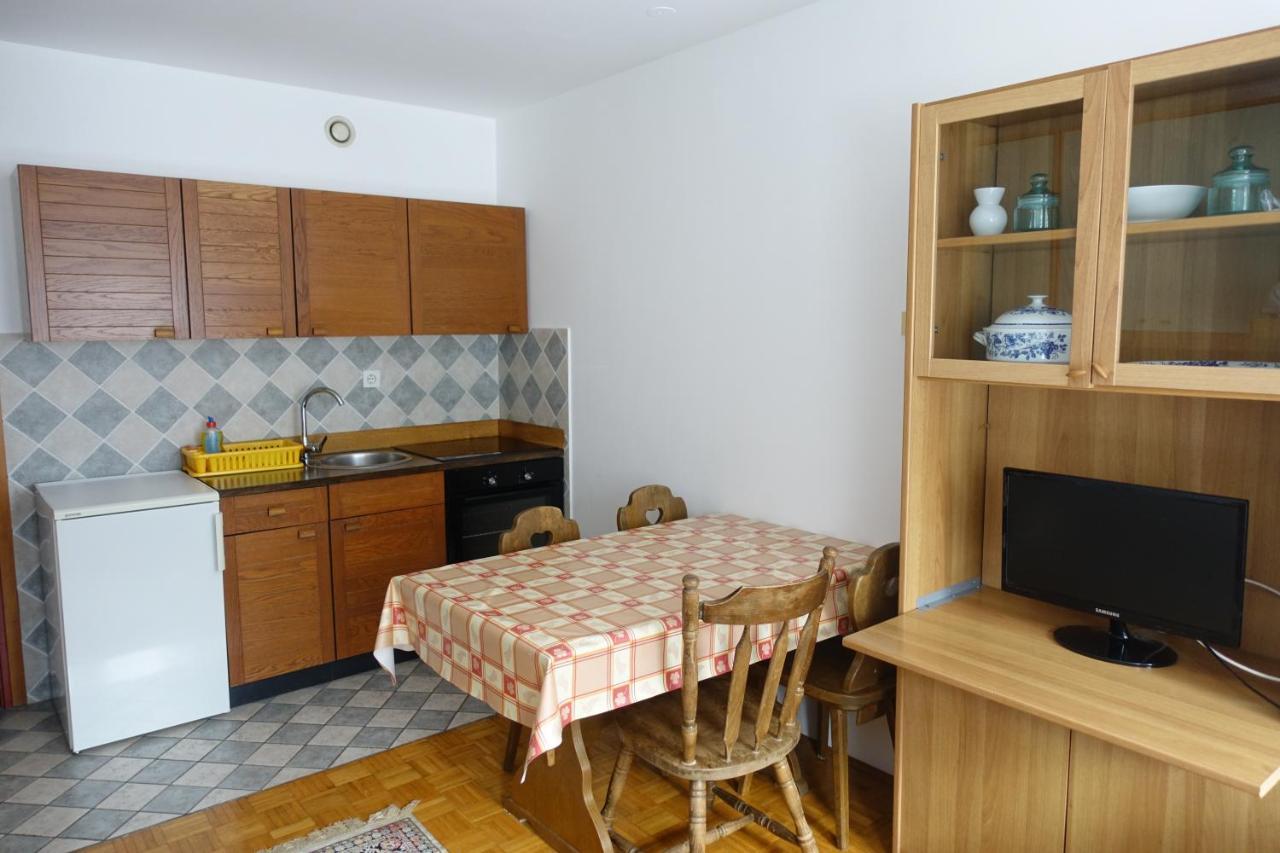Retro Apartments Kaninska Vas Bovec Zewnętrze zdjęcie